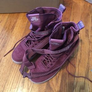 Nike High top sneaker